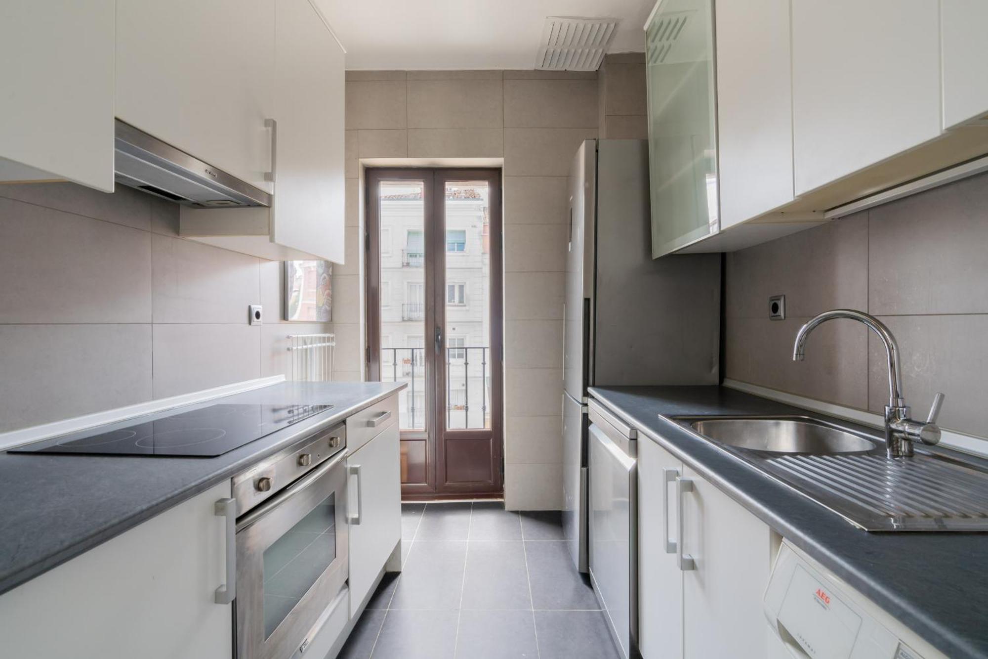 Apartamento Exterior En Lavapies Alquiler Temporal 마드리드 외부 사진
